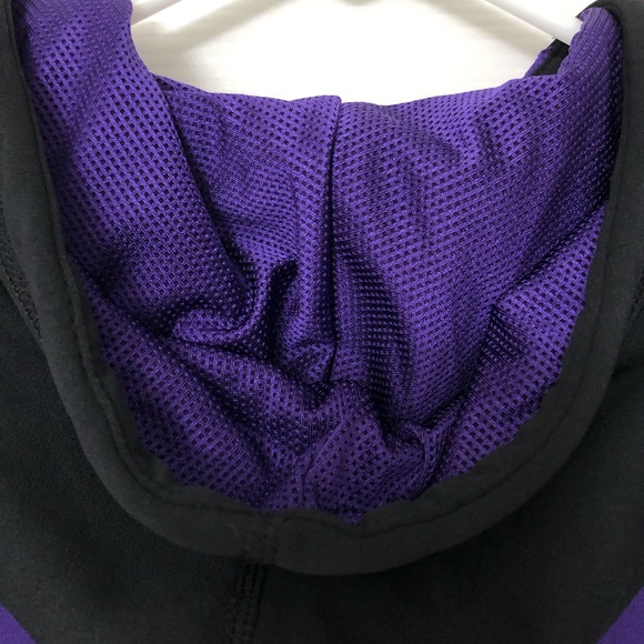 Nike Sweatshirt - Picture 4 of 6